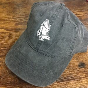 Prayer Hands Cap 6